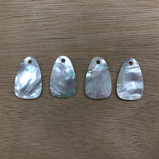 10pcs Natural White Mother Of Pearl Shell Faceted Pendant 21x34mm