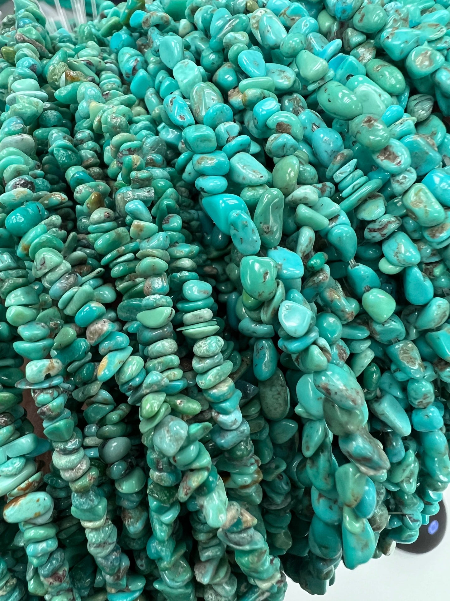 Natural Good Quality Irregular Turquoise Small Size Chips